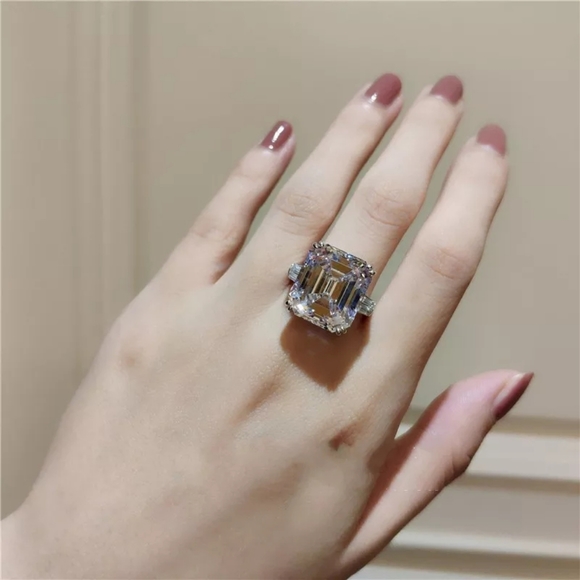 NEW Stunning 5 Ct Asscher Cut Three Stone Womens Engagement Wedding Band Ring 💍 - Picture 5 of 13
